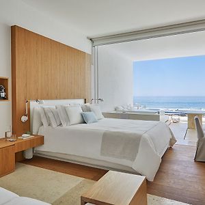 Ocean View King Bed